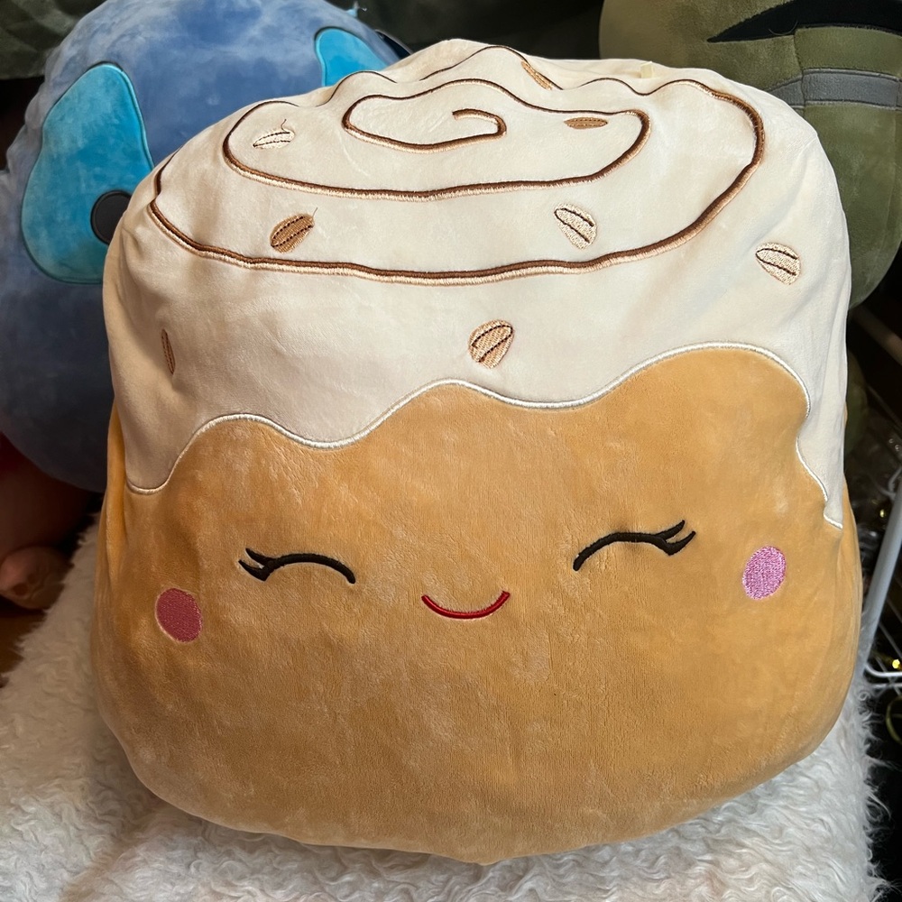 Rare ORIGINAL large Cinnamon Roll Plush Pillow squishmallows